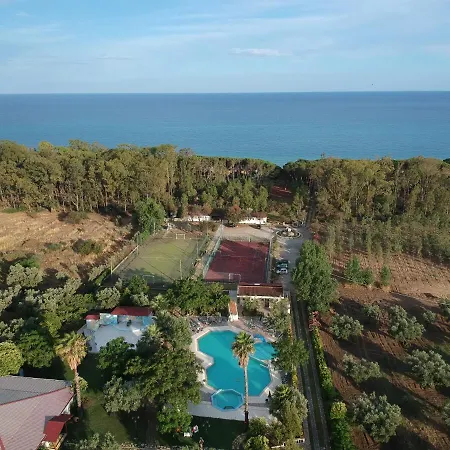 Borgo Degli Ulivi Natural Lägenhetshotell 4*