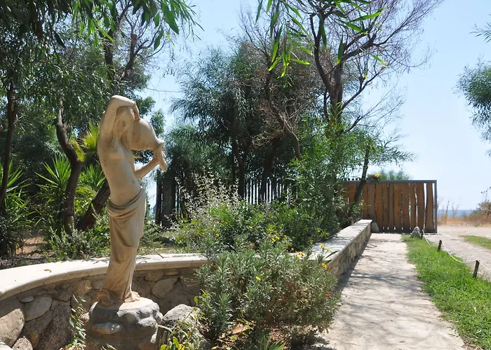 アパートホテル Borgo Degli Ulivi Natural