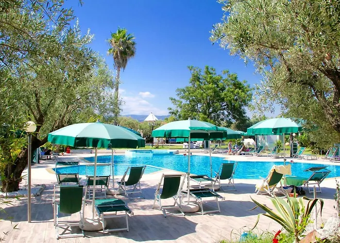 Borgo Degli Ulivi Natural