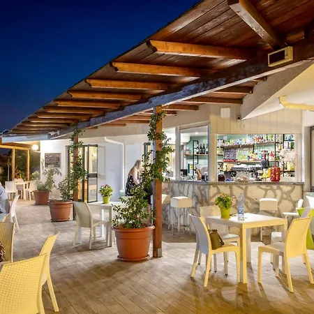 Borgo Degli Ulivi Natural