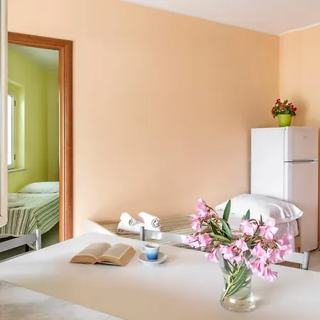 Borgo Degli Ulivi Natural Aparthotel 4*