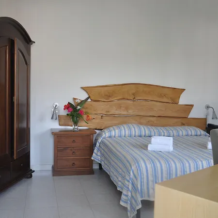 Borgo Degli Ulivi Natural Aparthotel