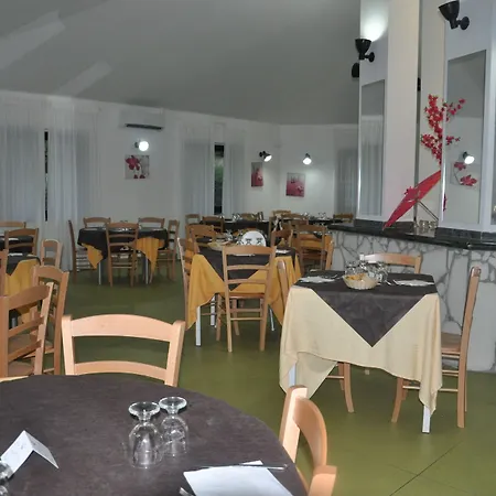 Borgo Degli Ulivi Natural Aparthotel Sellia Marina