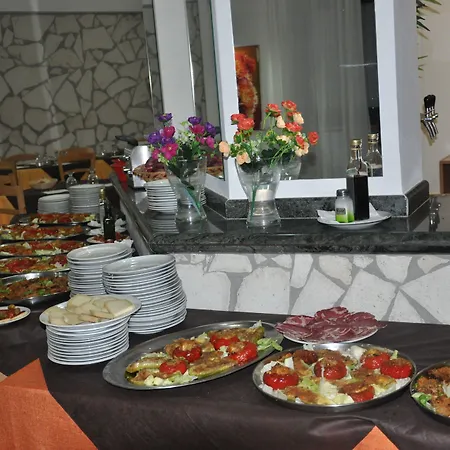 Borgo Degli Ulivi Natural Aparthotel