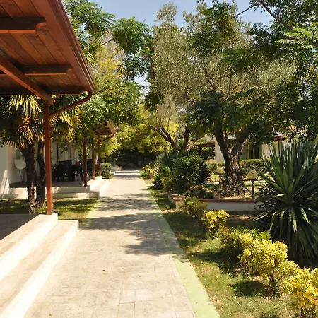 Borgo Degli Ulivi Natural