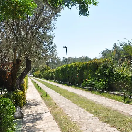 Borgo Degli Ulivi Natural 4* Селлия-Марина