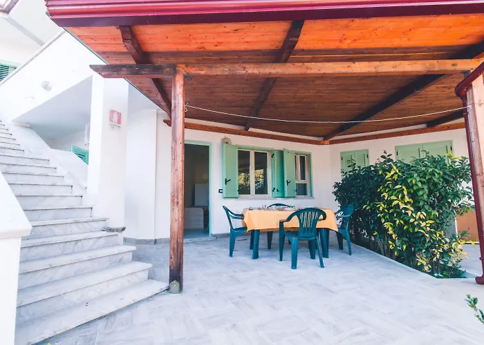 公寓式酒店 Borgo Degli Ulivi Natural 塞利亚马里纳