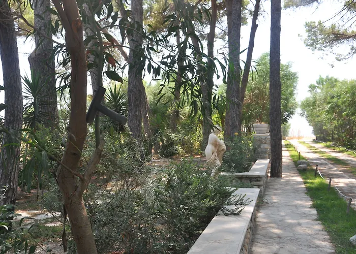 Apartmanhotel Borgo Degli Ulivi Natural 4*