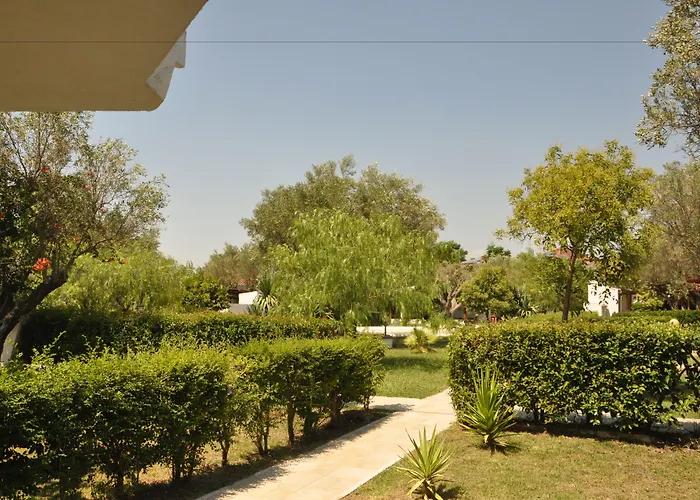 Borgo Degli Ulivi Natural Apartmanhotel Sellia Marina