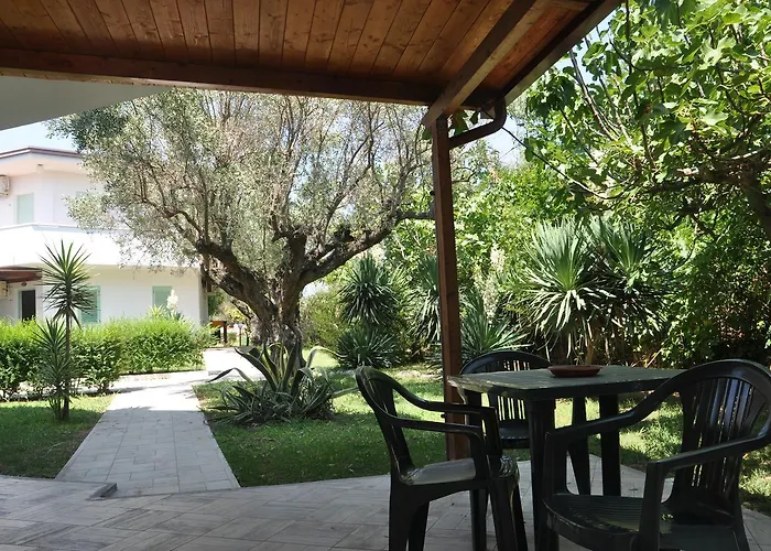 Borgo Degli Ulivi Natural 塞利亚马里纳