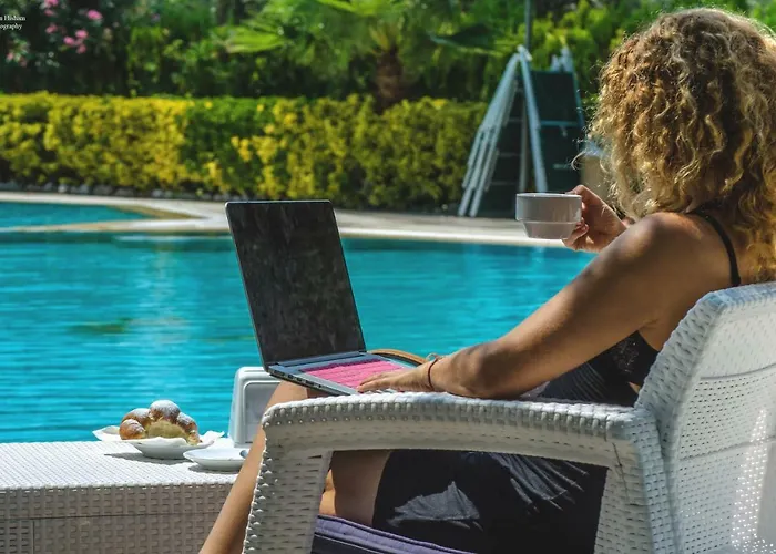 Borgo Degli Ulivi Natural 公寓式酒店 塞利亚马里纳